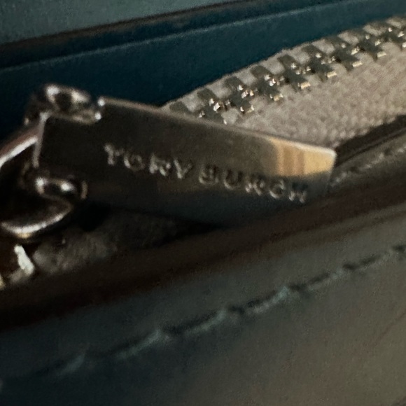 TORY BURCH Mini Miller Leather Flap Wallet blue-brand new without tags - Picture 7 of 8